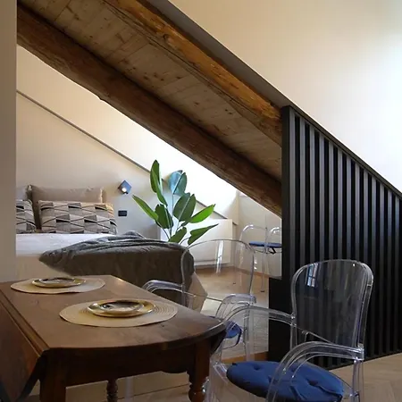 Casa Savoia - Piazza Castello Apartmán *