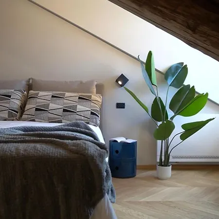 Casa Savoia - Piazza Castello Apartmán