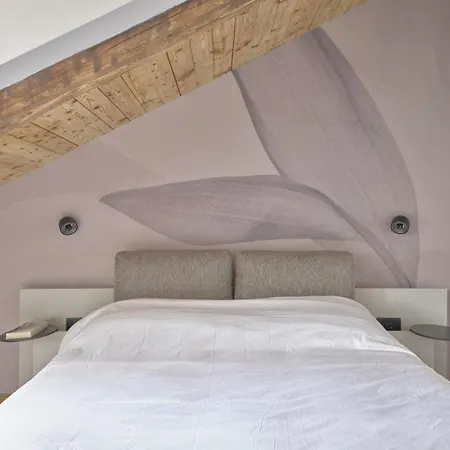 Casa Savoia - Piazza Castello *